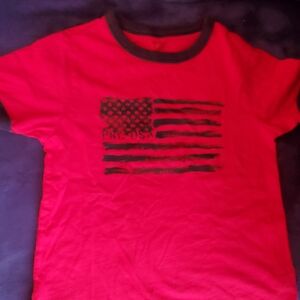 Polo by Ralph Lauren Red Tee with Flag Design. Size : 4 years Old